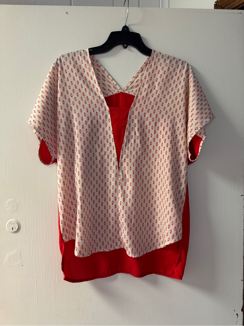 Women's Red Short Sleeve Top